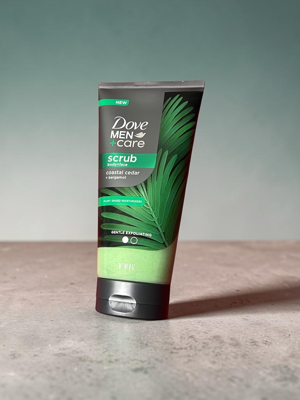 Dove Men +care Coastal Cedar + Begamot. Scrub Body + Face .